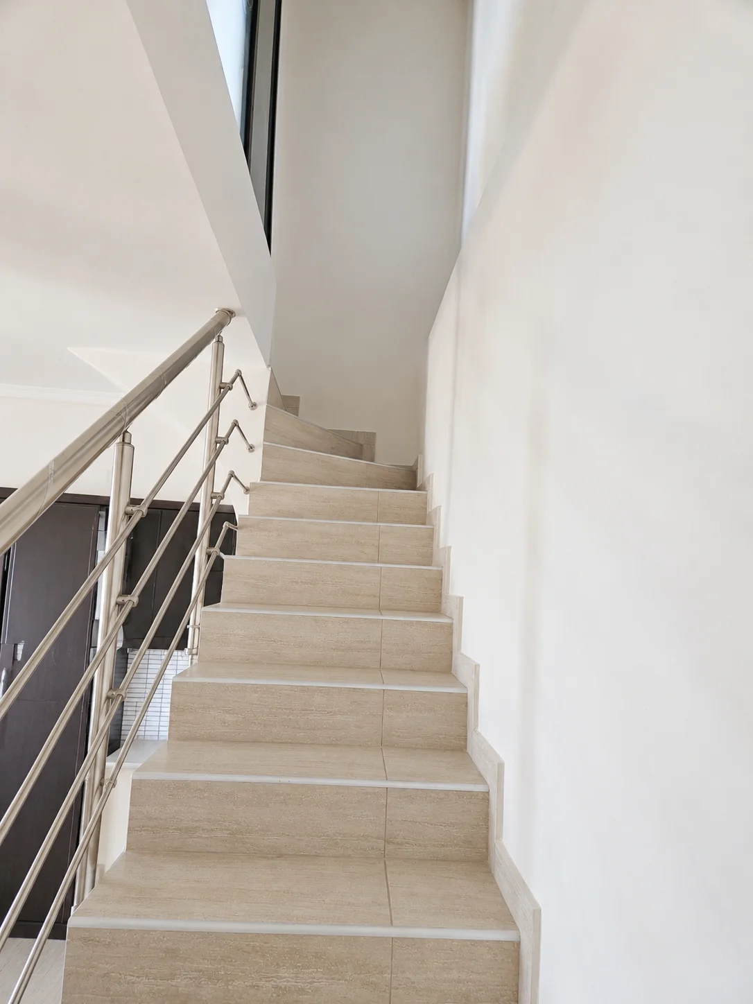 Gallery image 10
