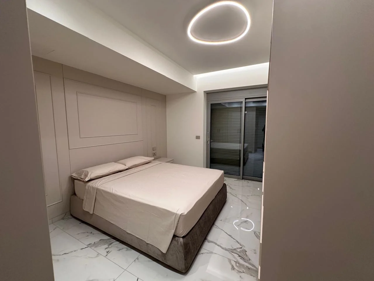 Gallery image 42