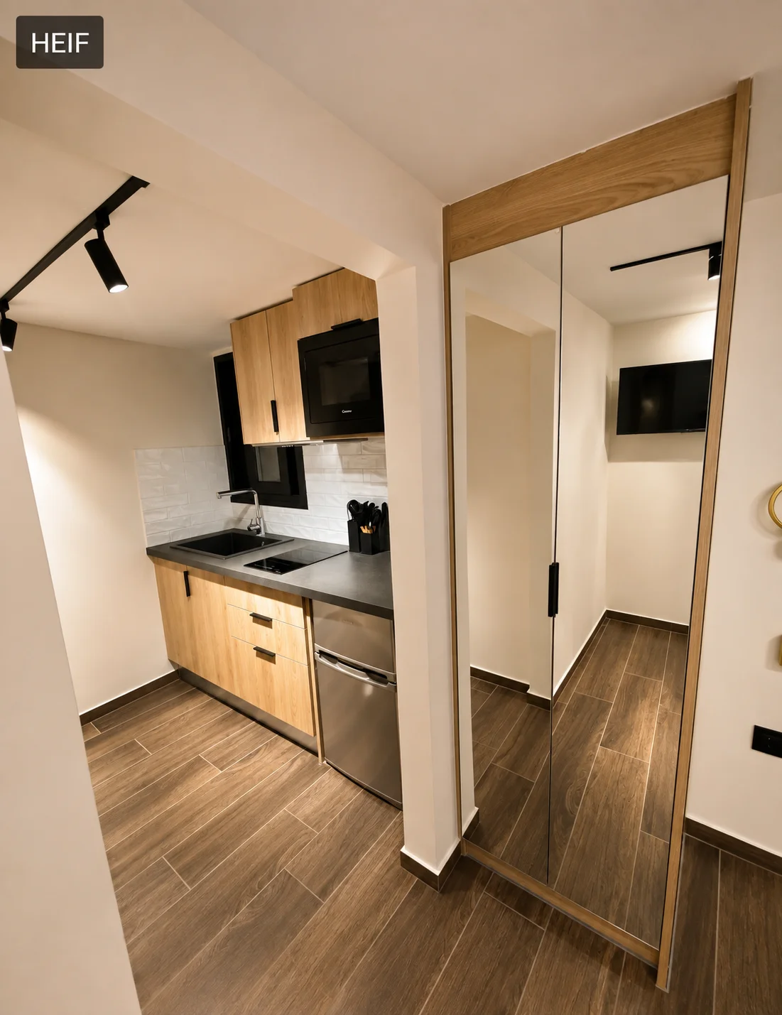 Gallery image 6
