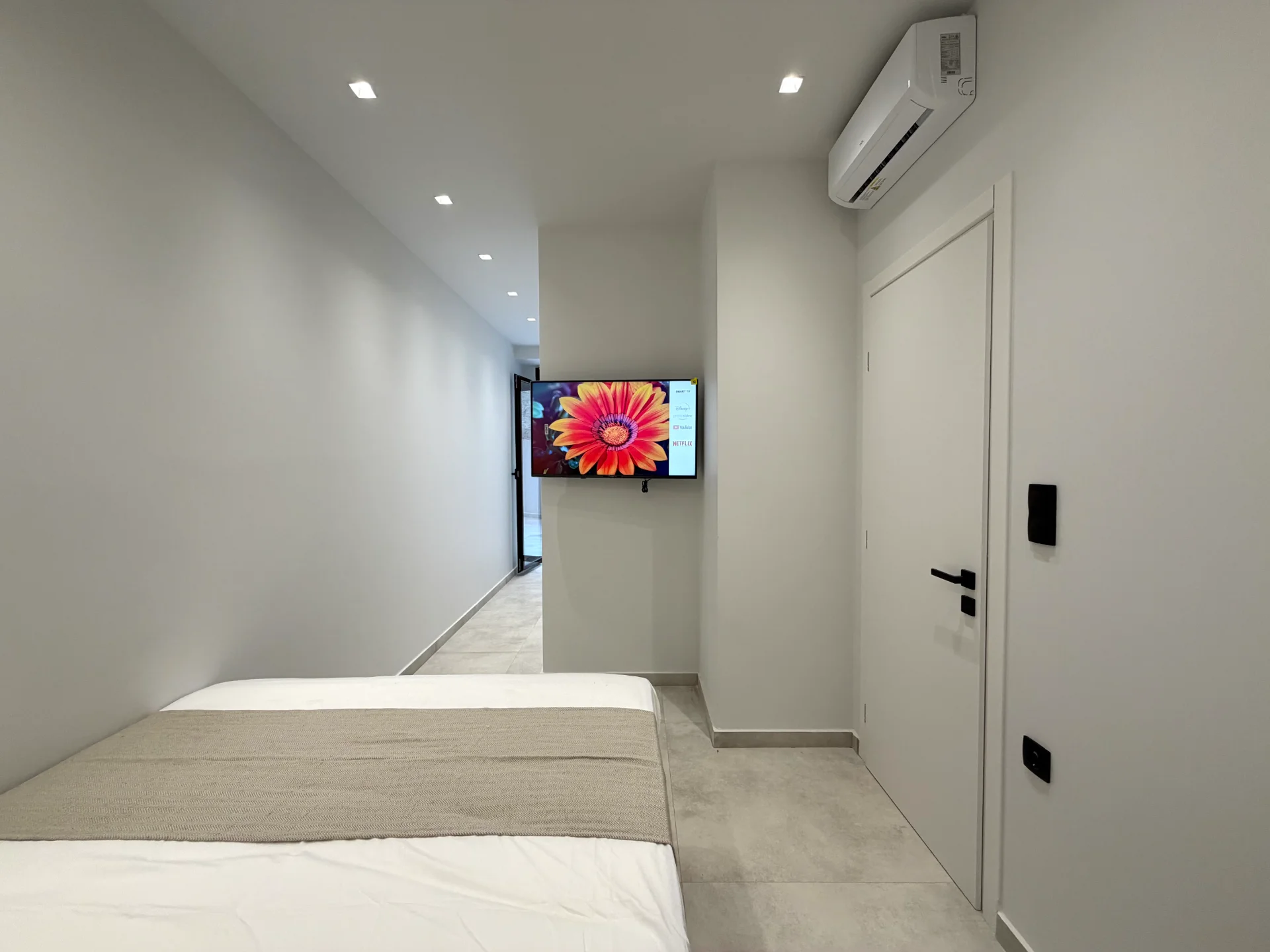 Gallery image 12