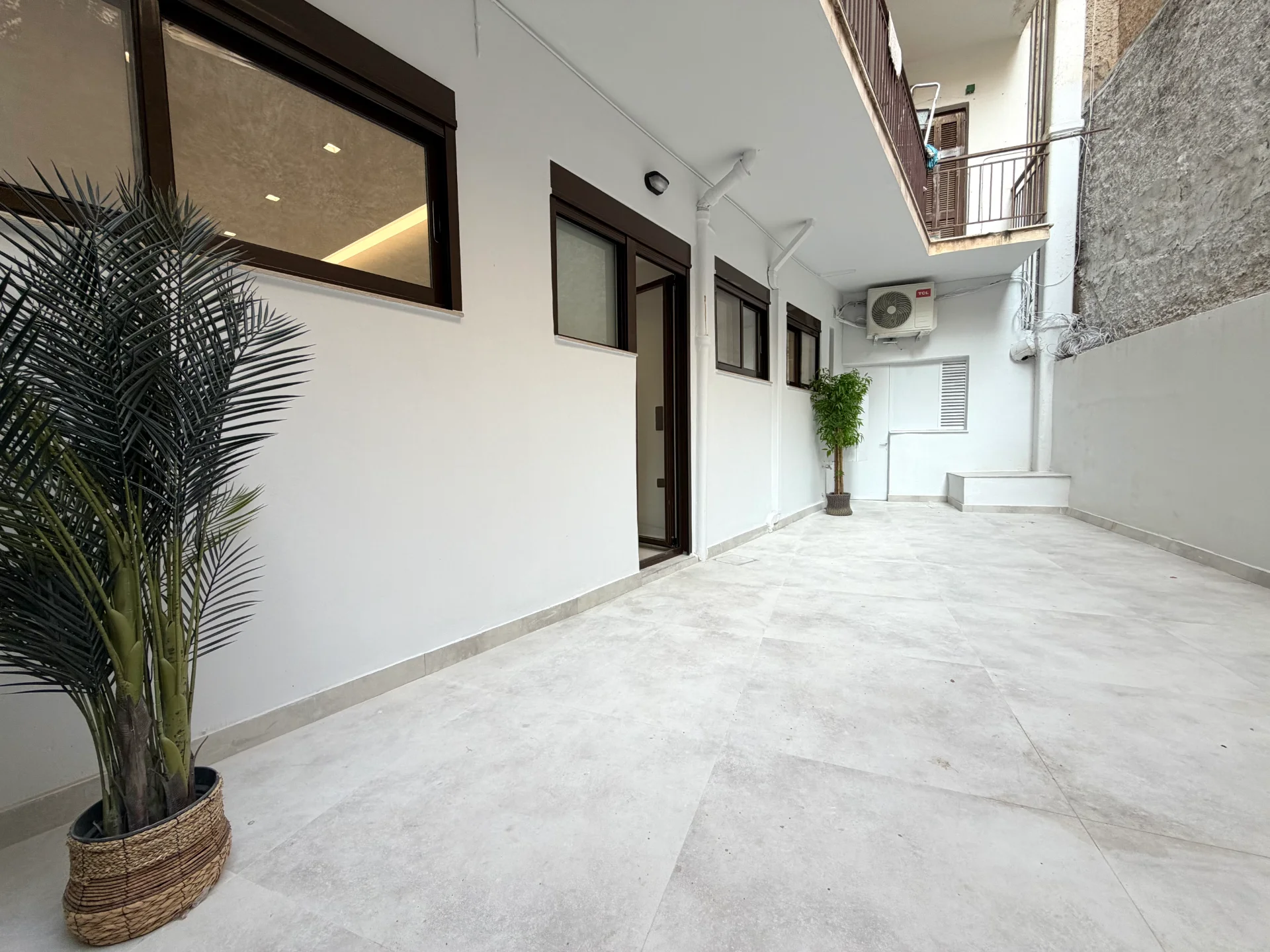 Gallery image 20