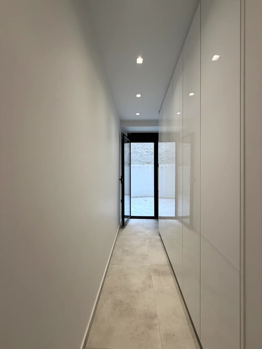 Gallery image 16