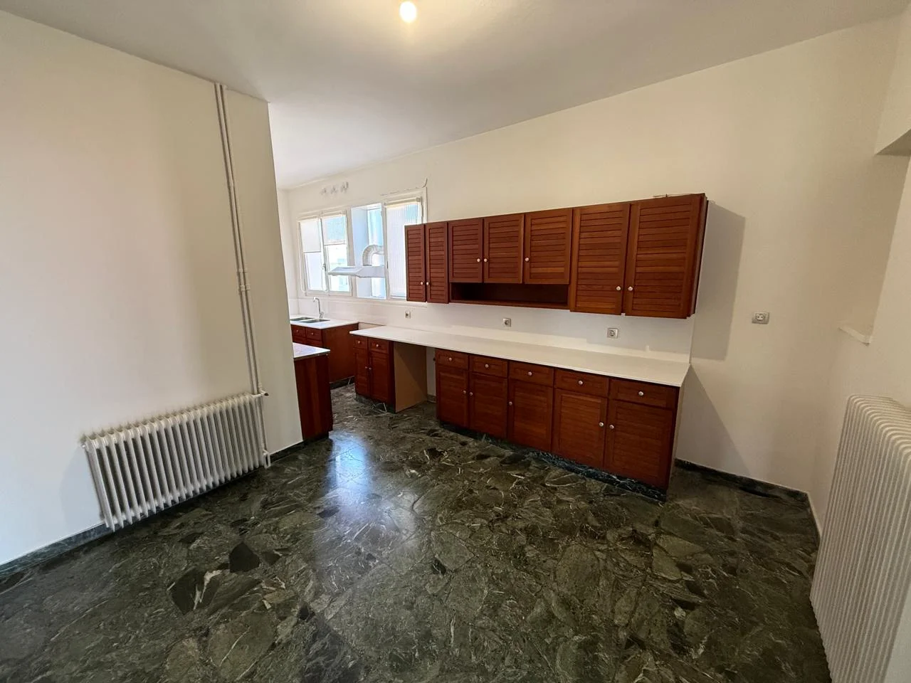 Gallery image 13