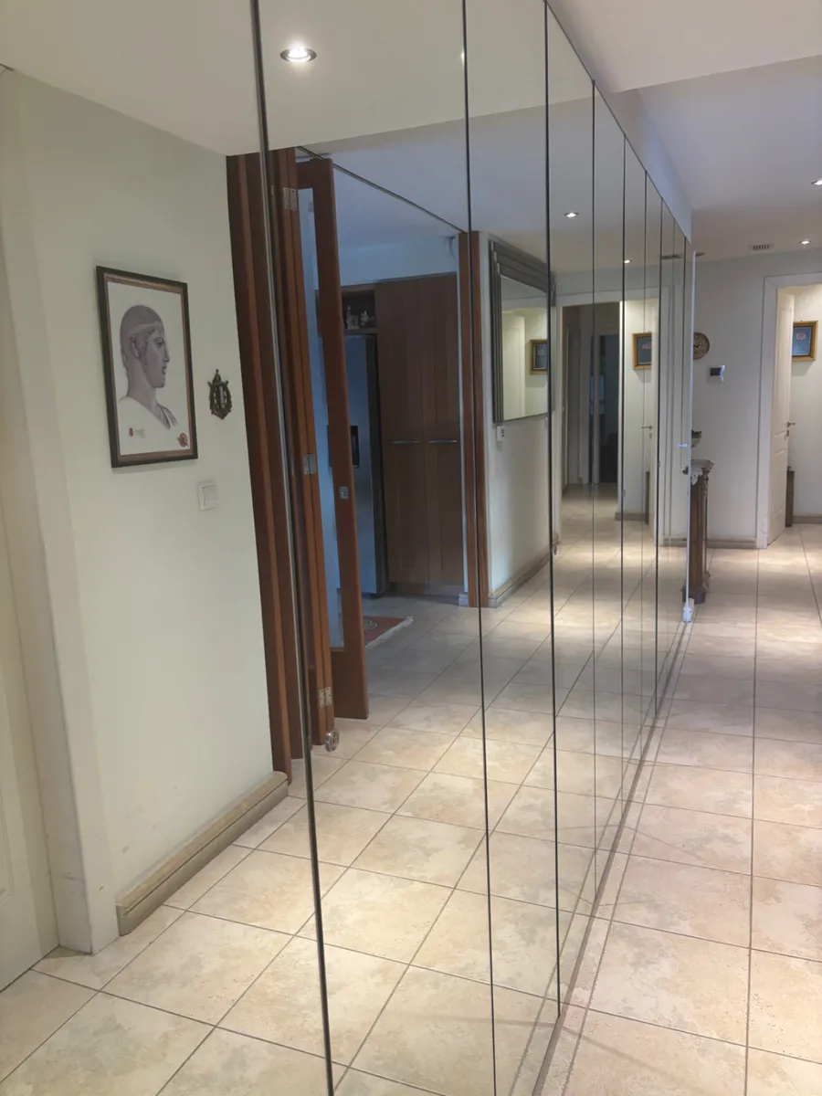 Gallery image 13