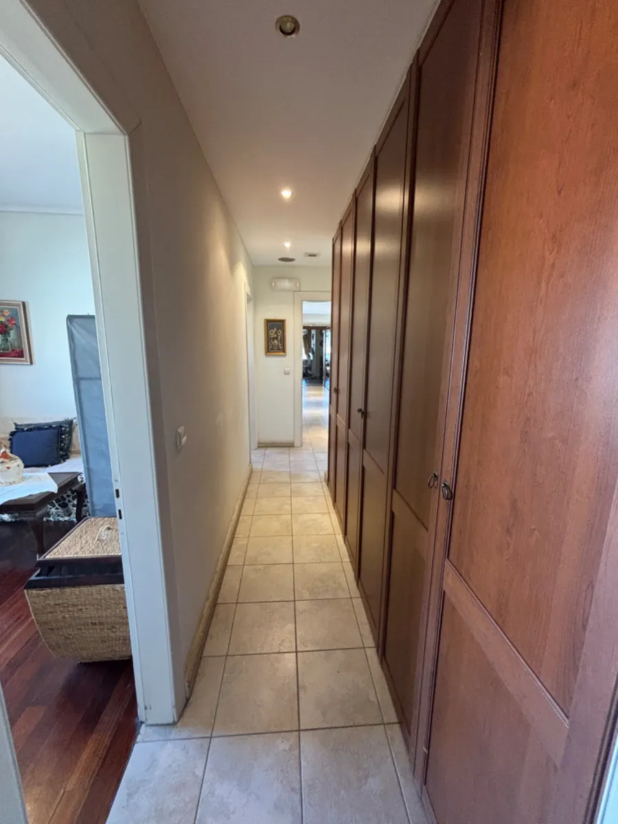 Gallery image 14