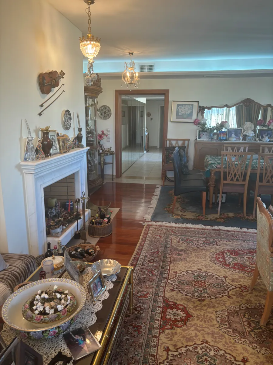 Gallery image 3