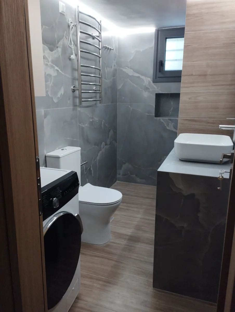 Gallery image 12