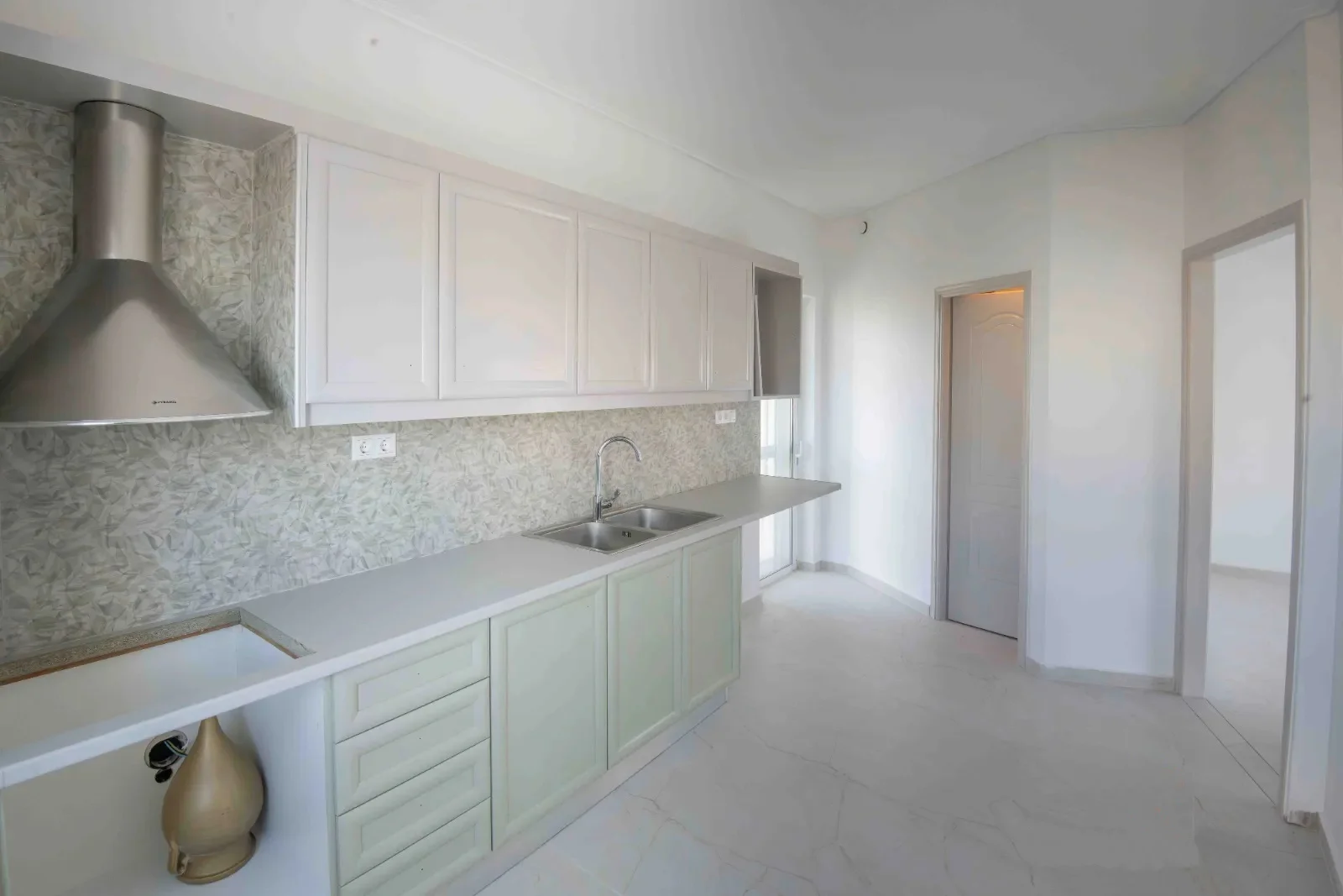 Gallery image 9