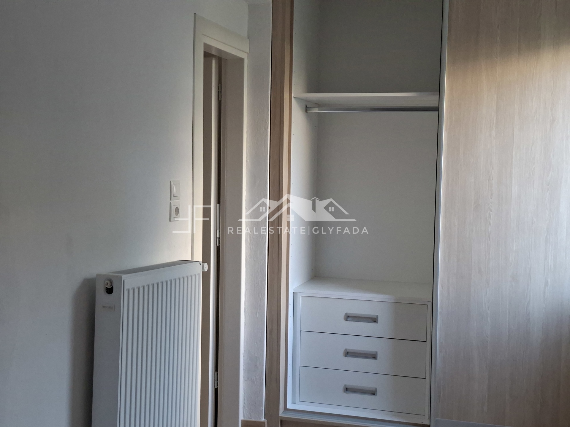 Gallery image 11