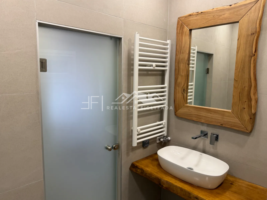 Gallery image 20