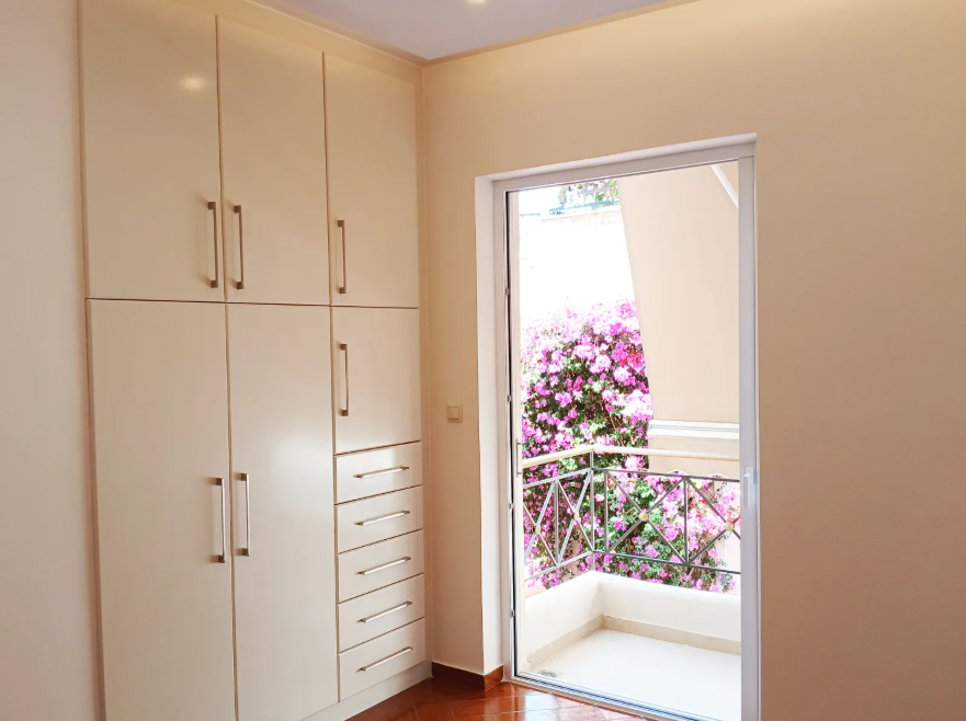 Gallery image 9