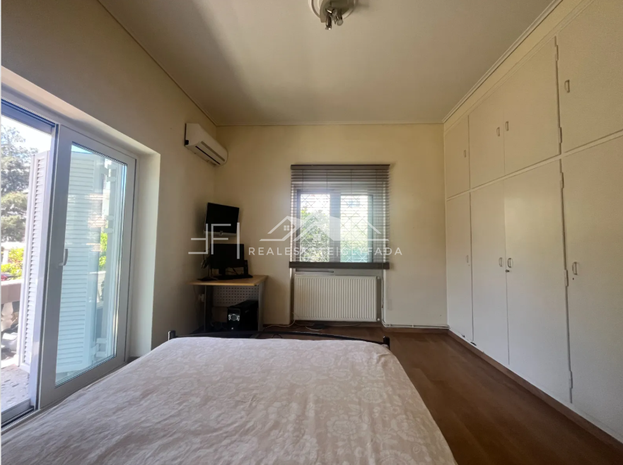 Gallery image 13