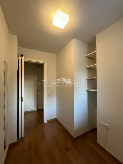 Gallery image 15
