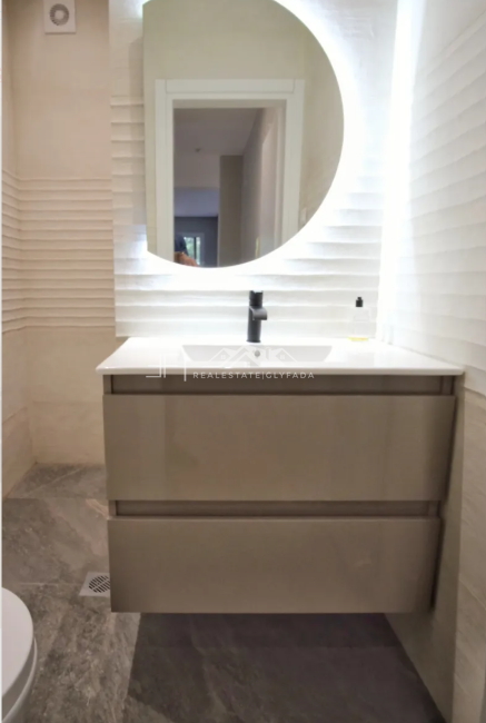 Gallery image 11