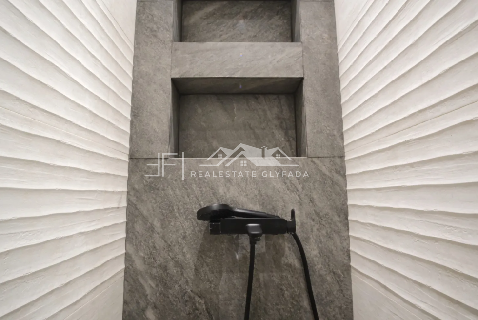Gallery image 10
