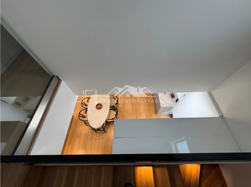 Gallery image 16