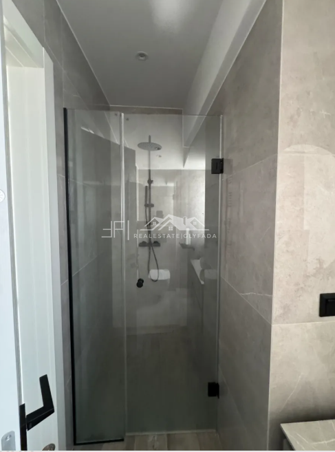 Gallery image 16
