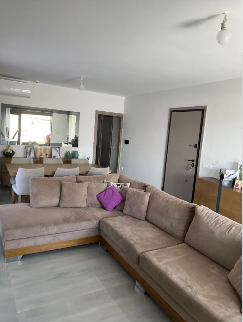 Gallery image 10