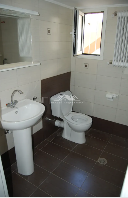 Gallery image 11