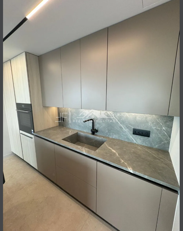 Gallery image 15