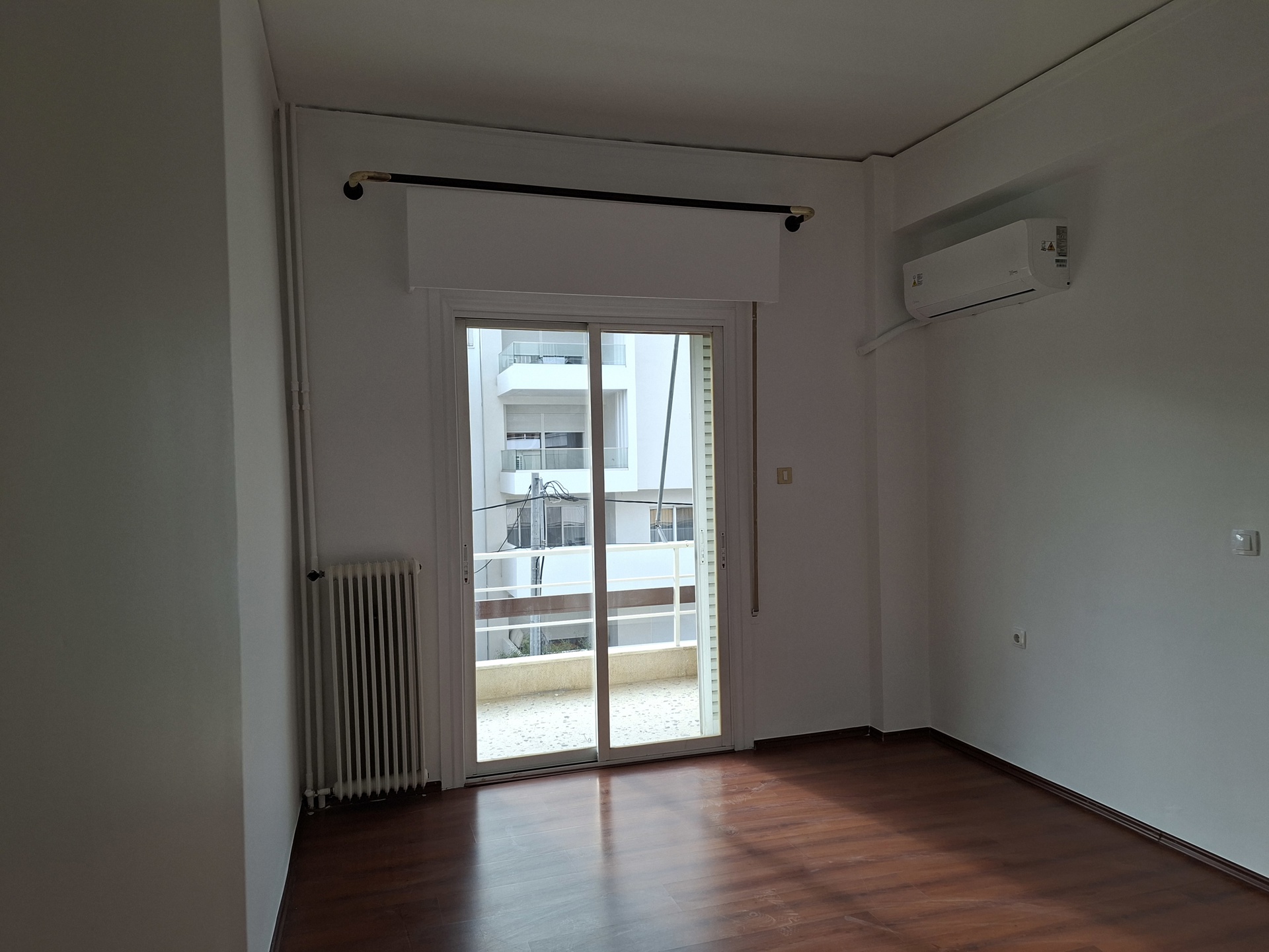 Gallery image 16
