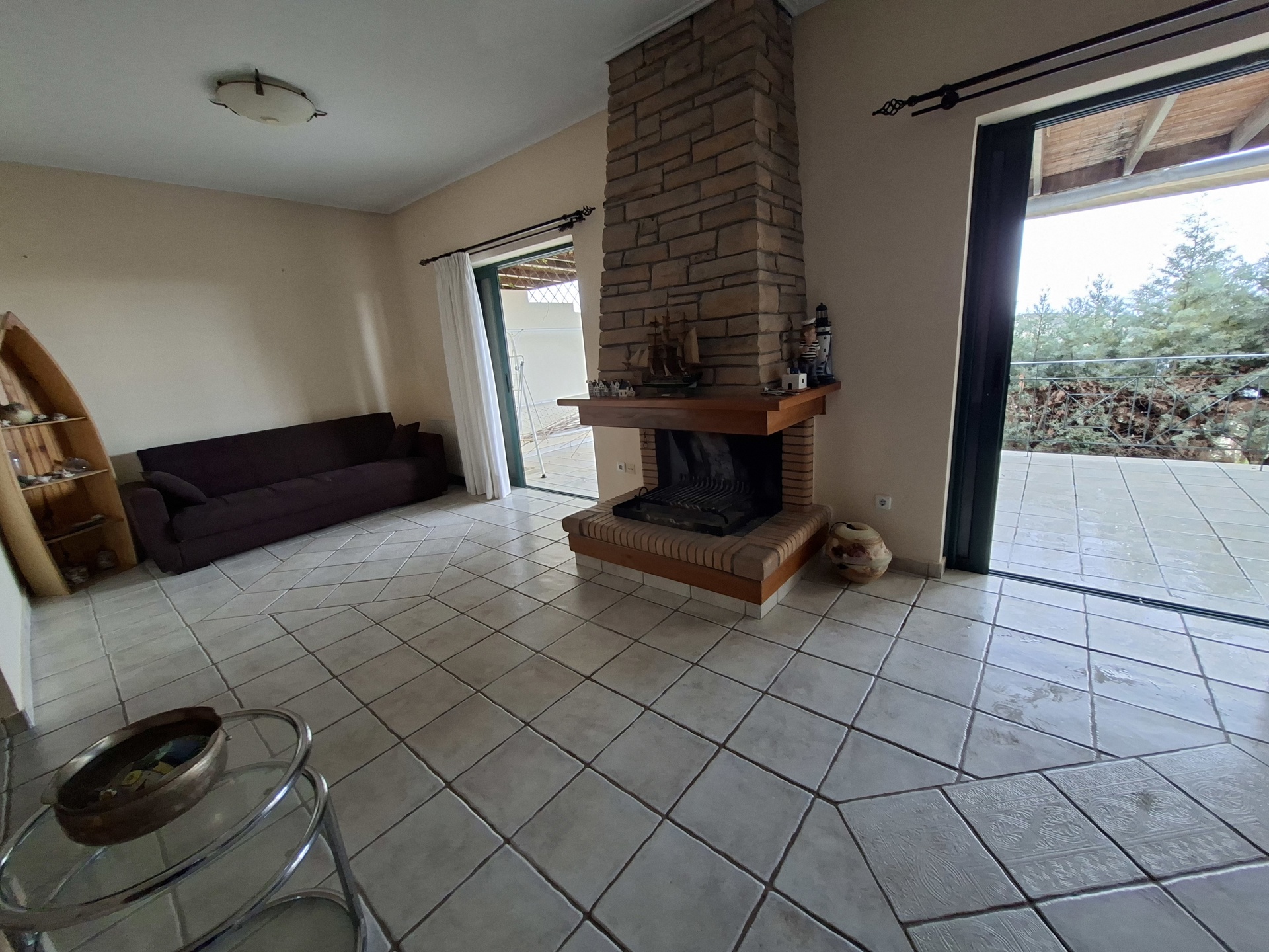 Gallery image 10