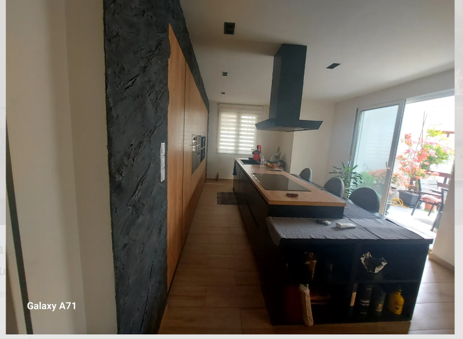 Gallery image 6