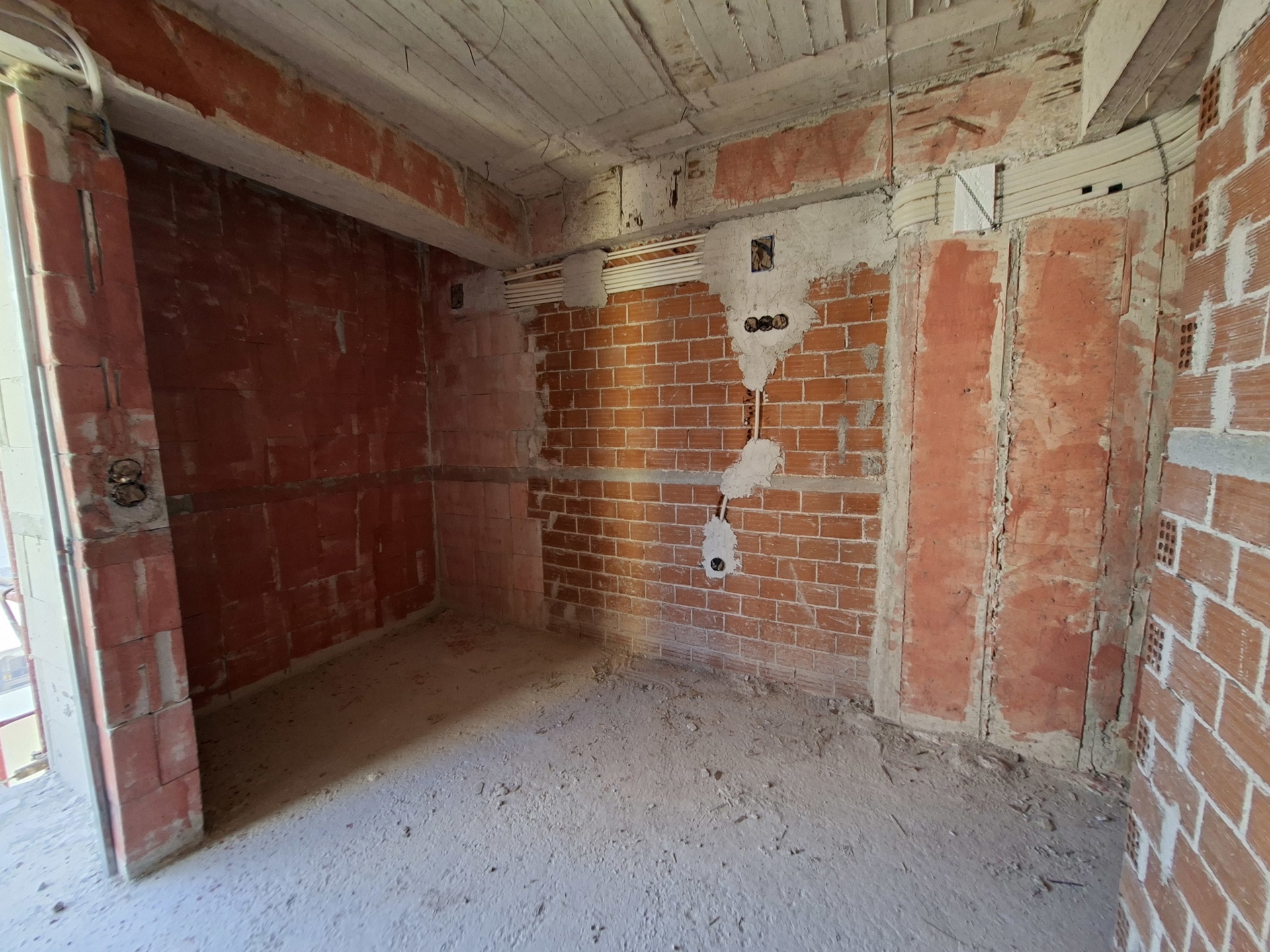 Gallery image 14