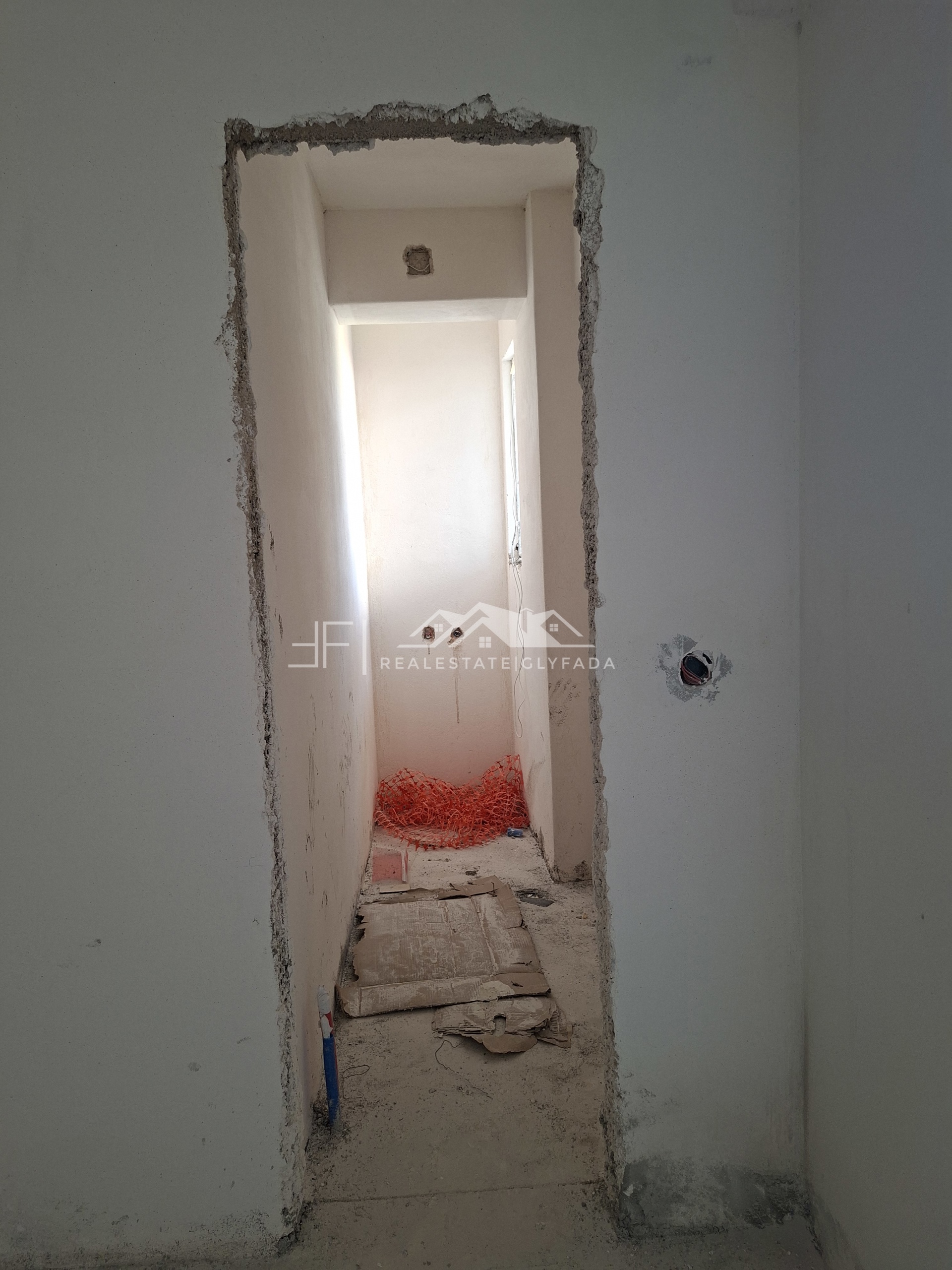 Gallery image 16