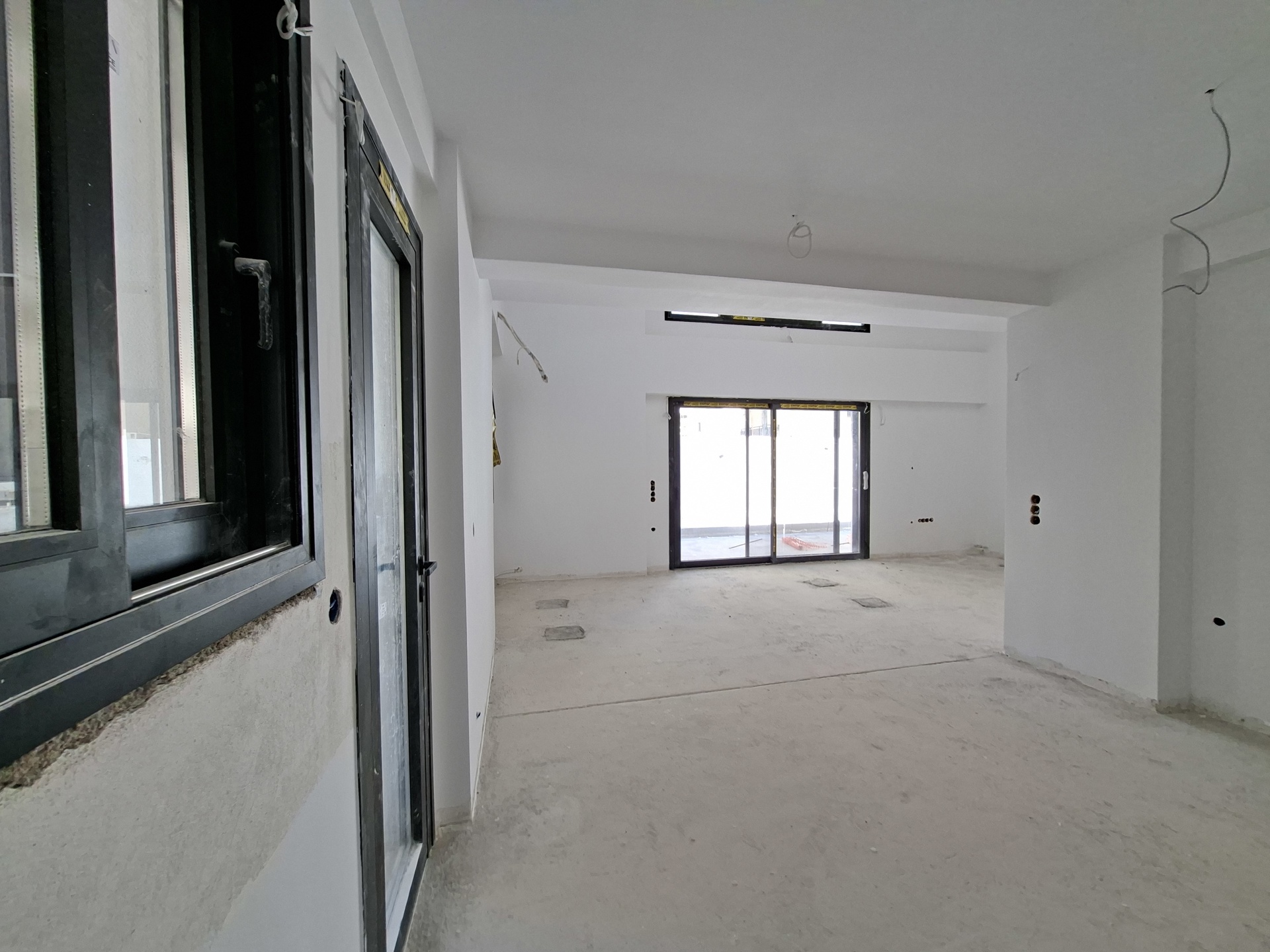 Gallery image 12