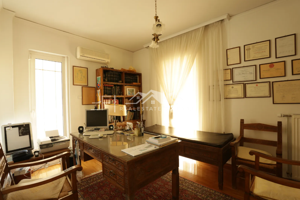Gallery image 10