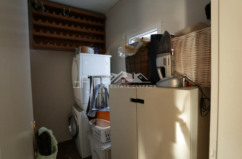 Gallery image 17