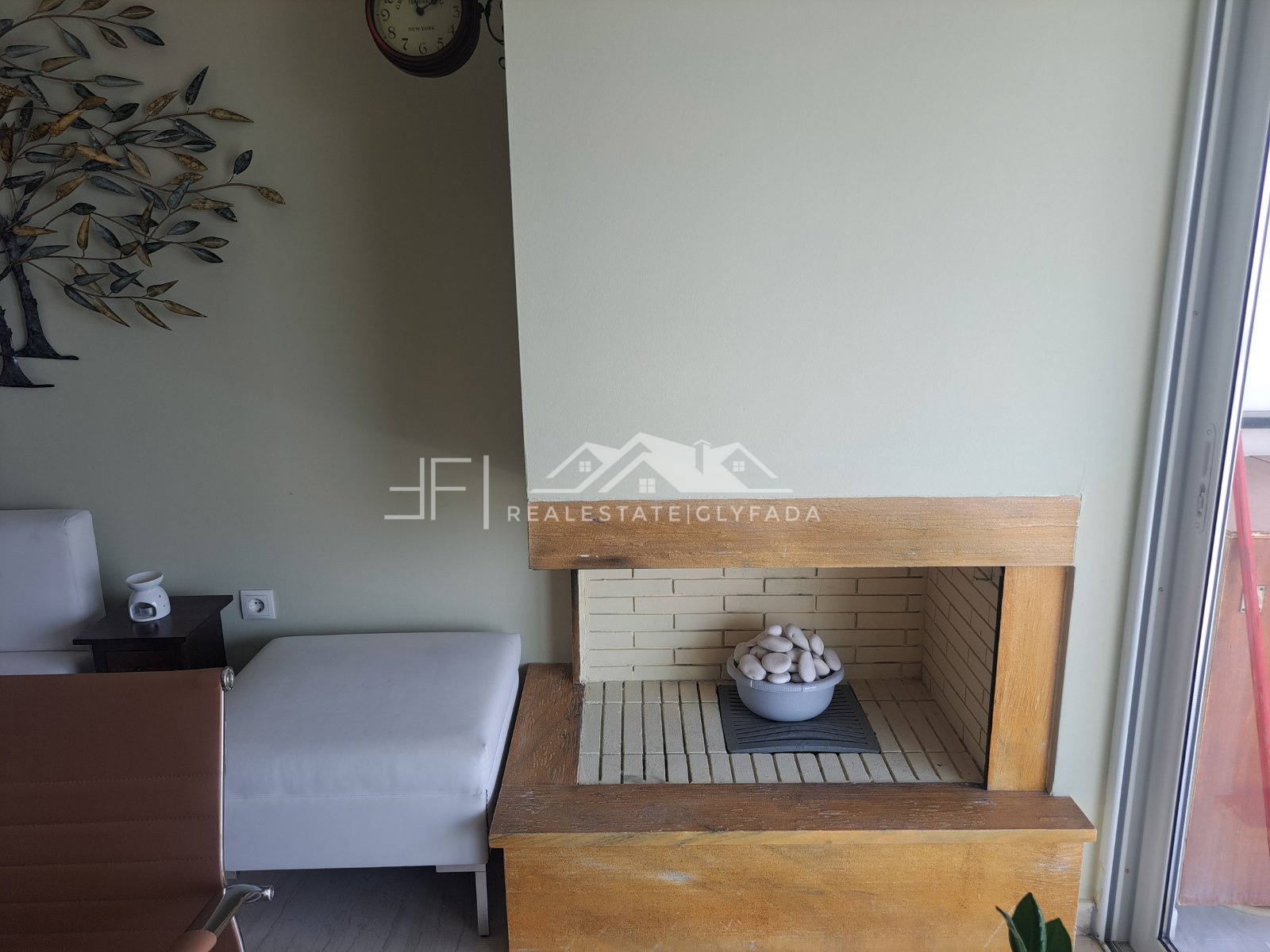 Gallery image 15