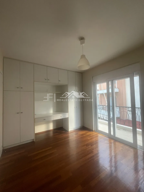 Gallery image 11