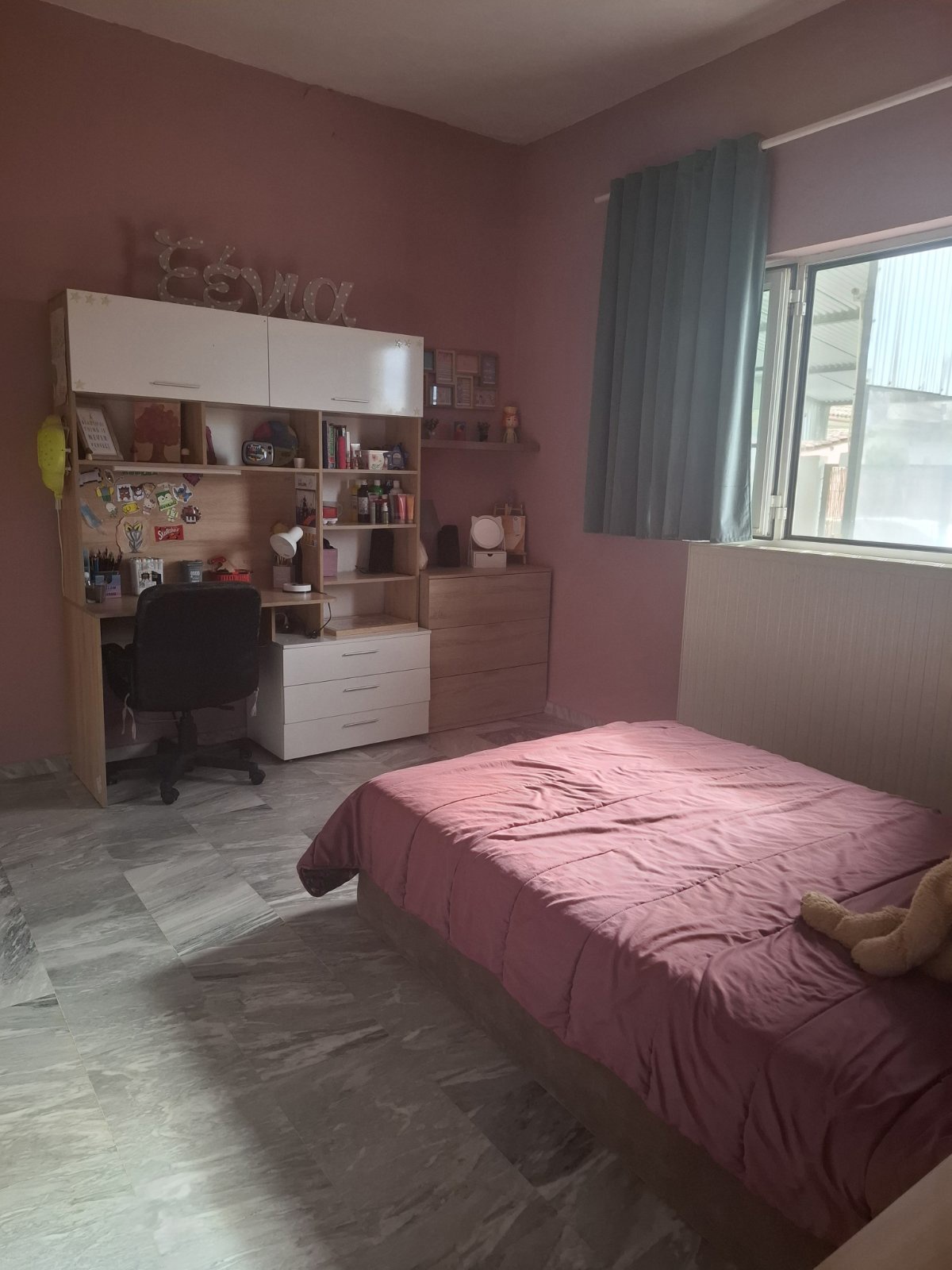 Gallery image 9