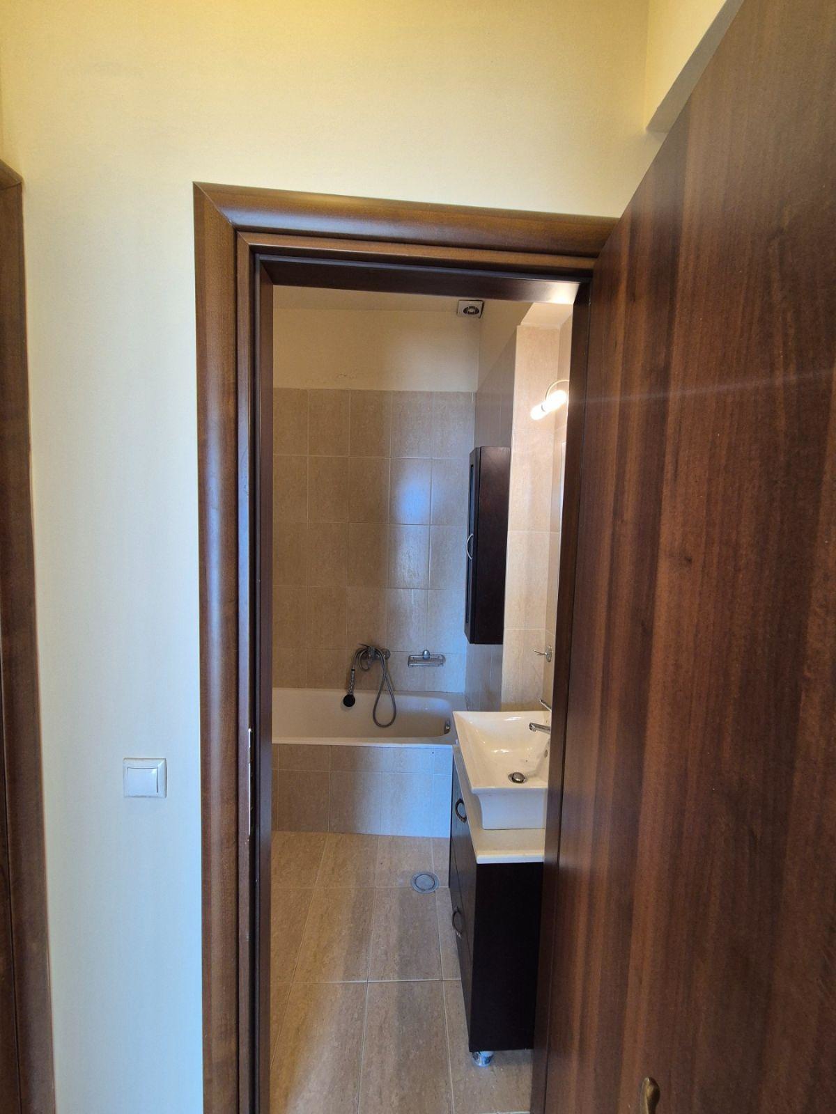 Gallery image 21