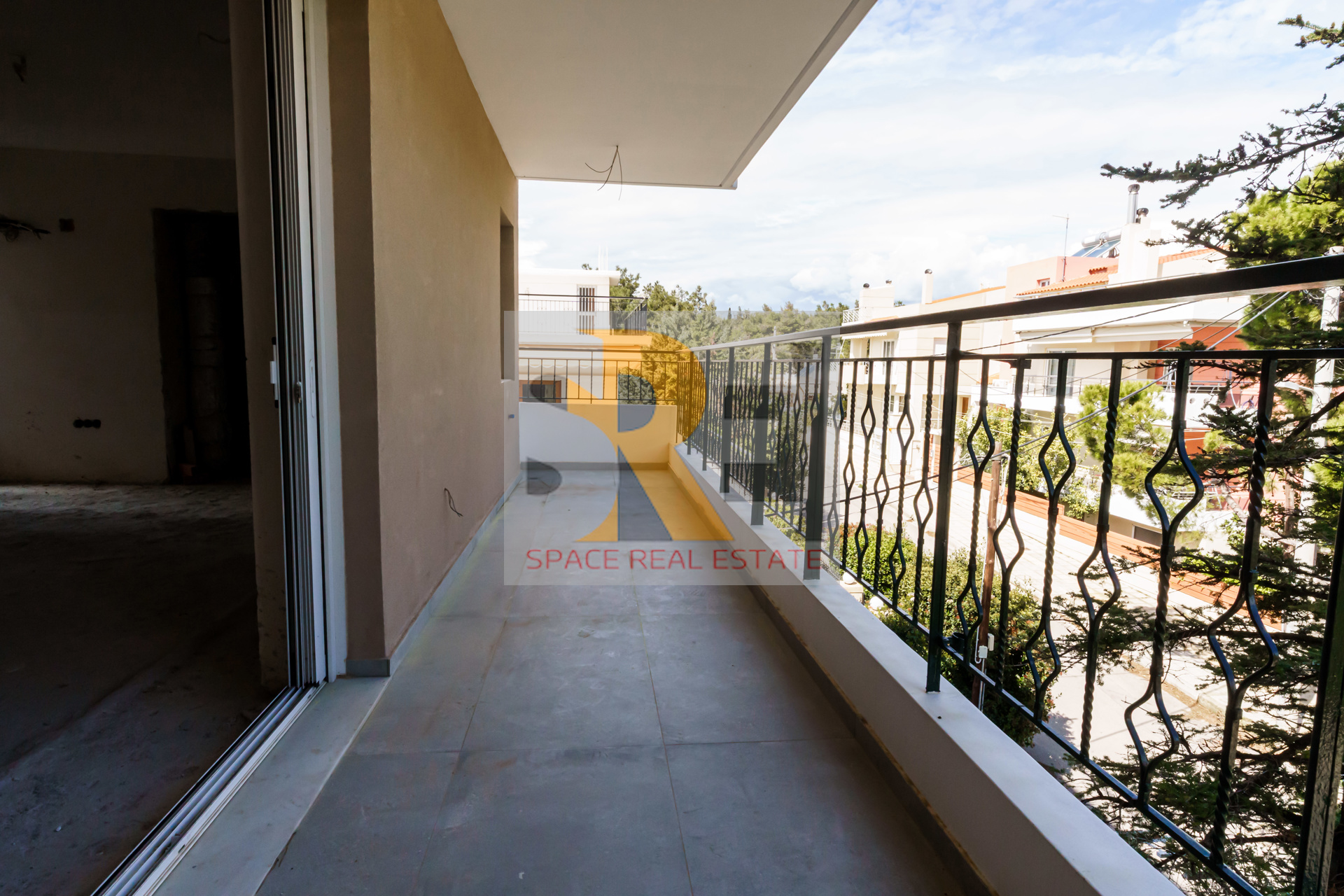 Gallery image 15