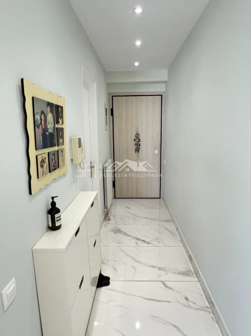 Gallery image 10