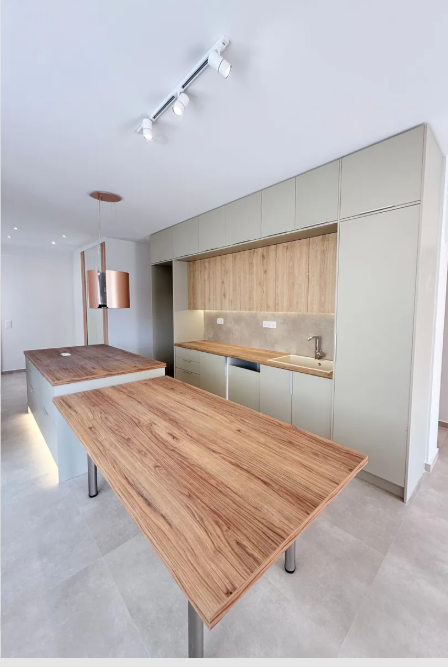 Gallery image 12