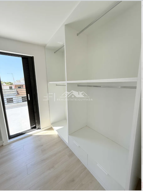 Gallery image 18