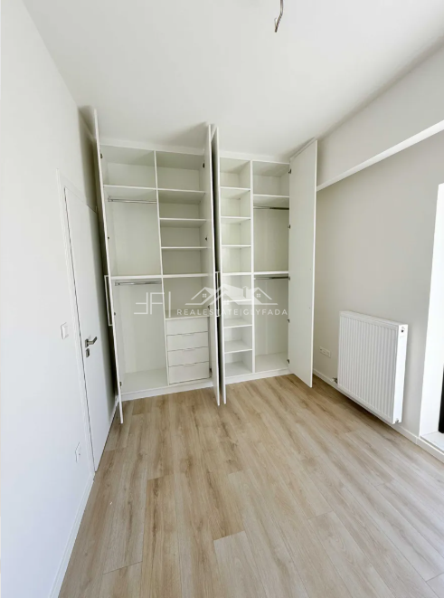Gallery image 9