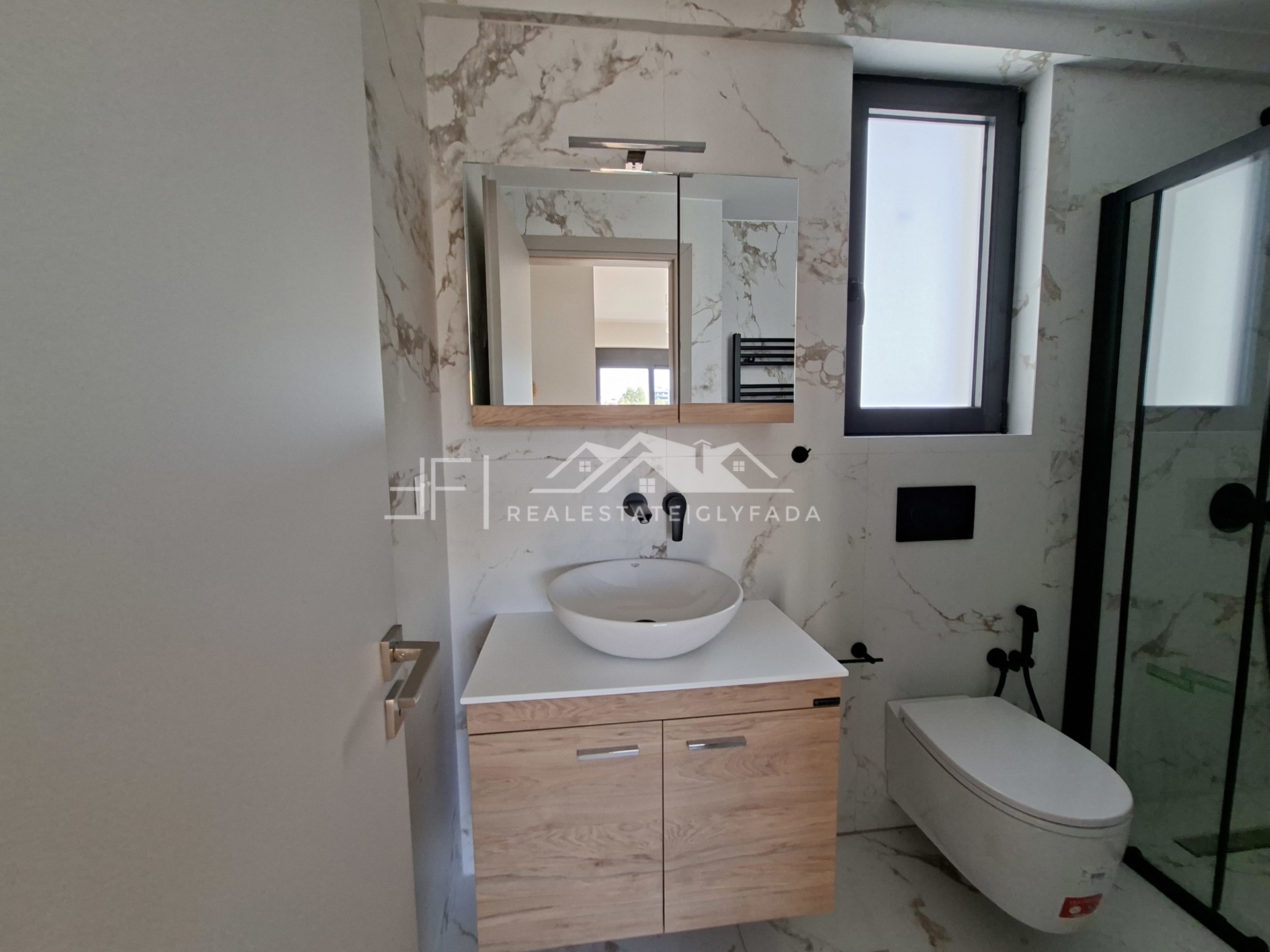 Gallery image 10
