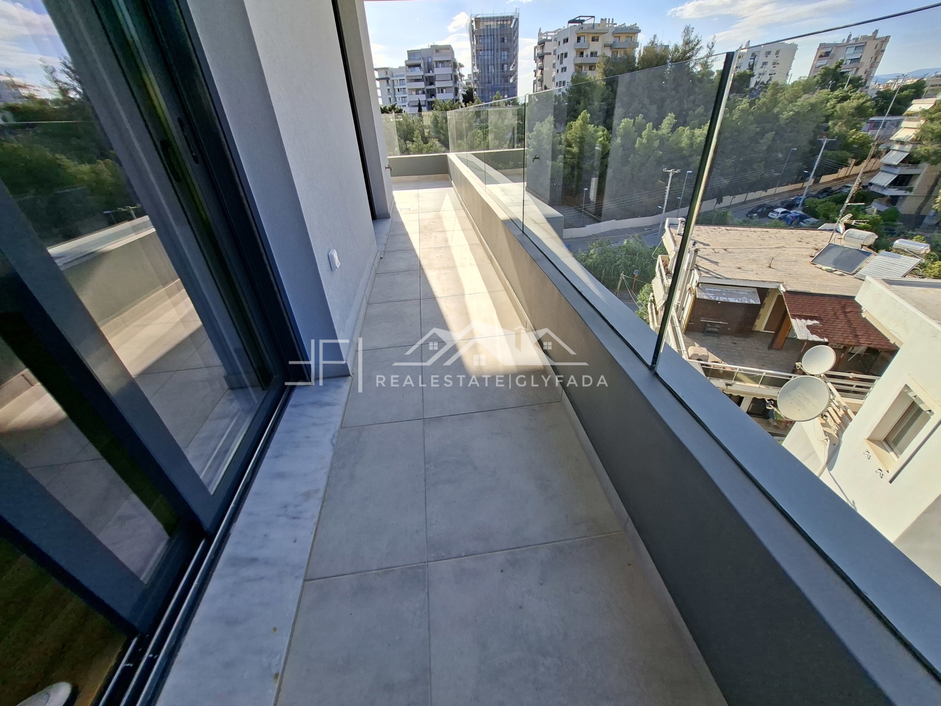 Gallery image 6
