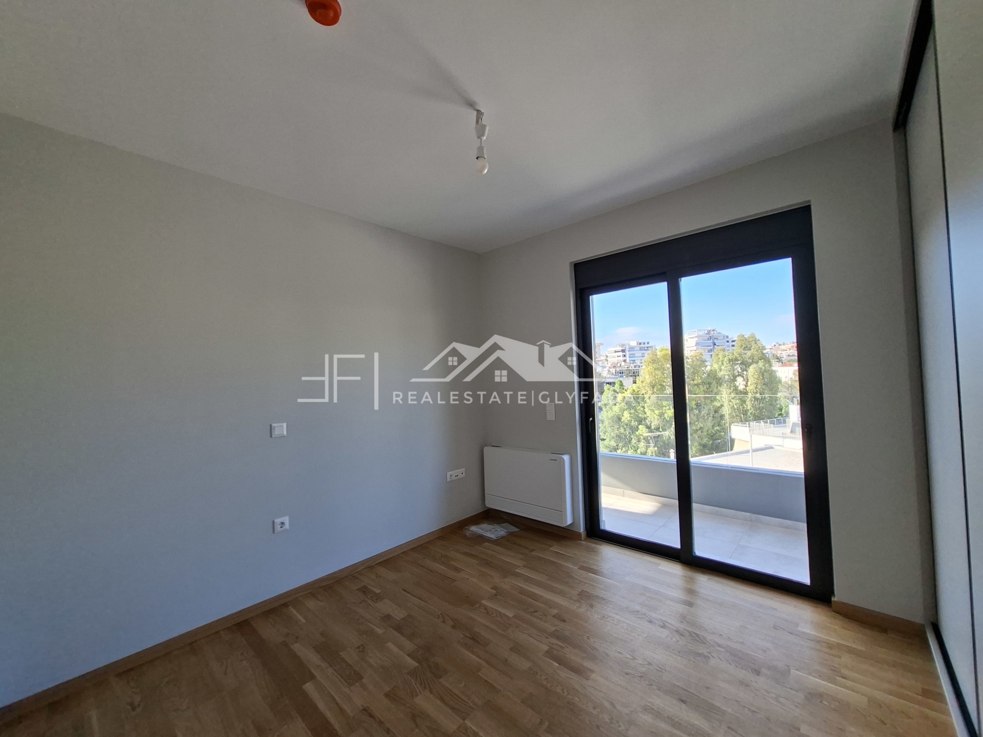 Gallery image 9