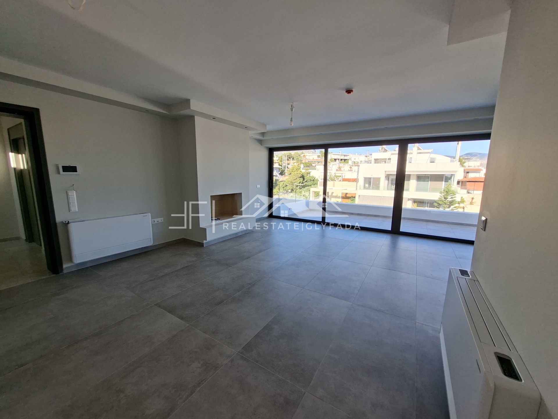 Gallery image 14