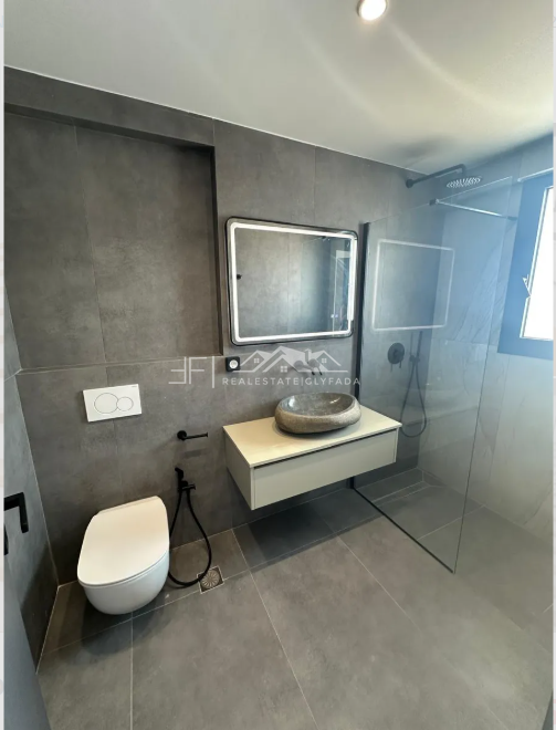 Gallery image 12
