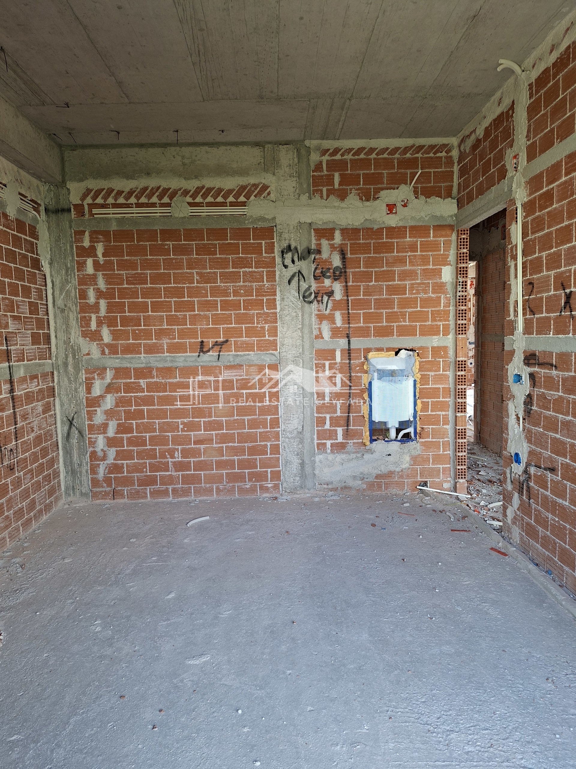 Gallery image 14