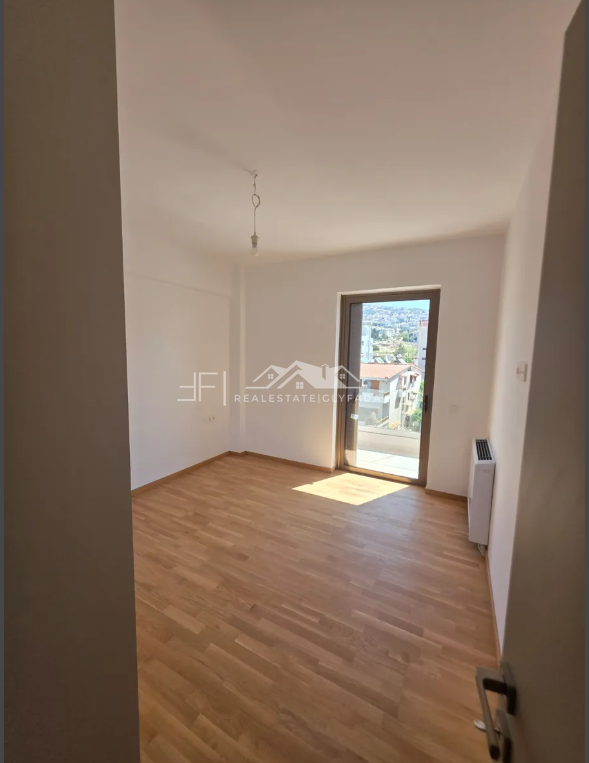 Gallery image 13