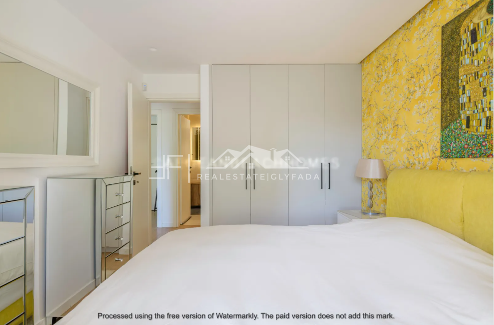 Gallery image 12