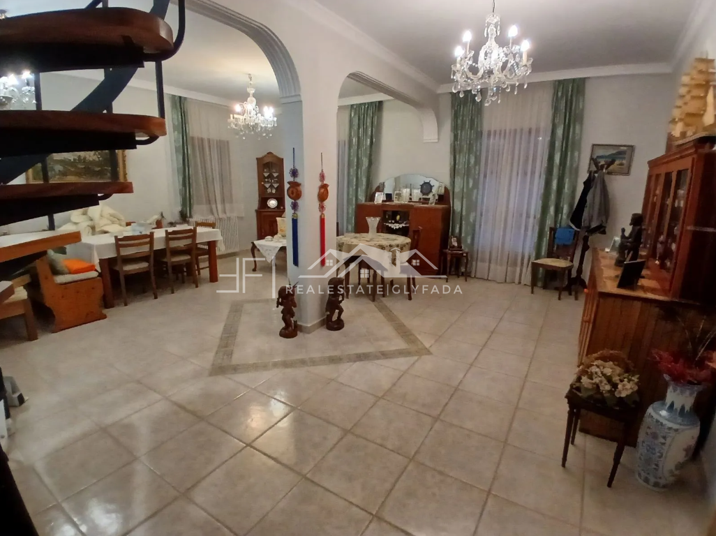 Gallery image 10